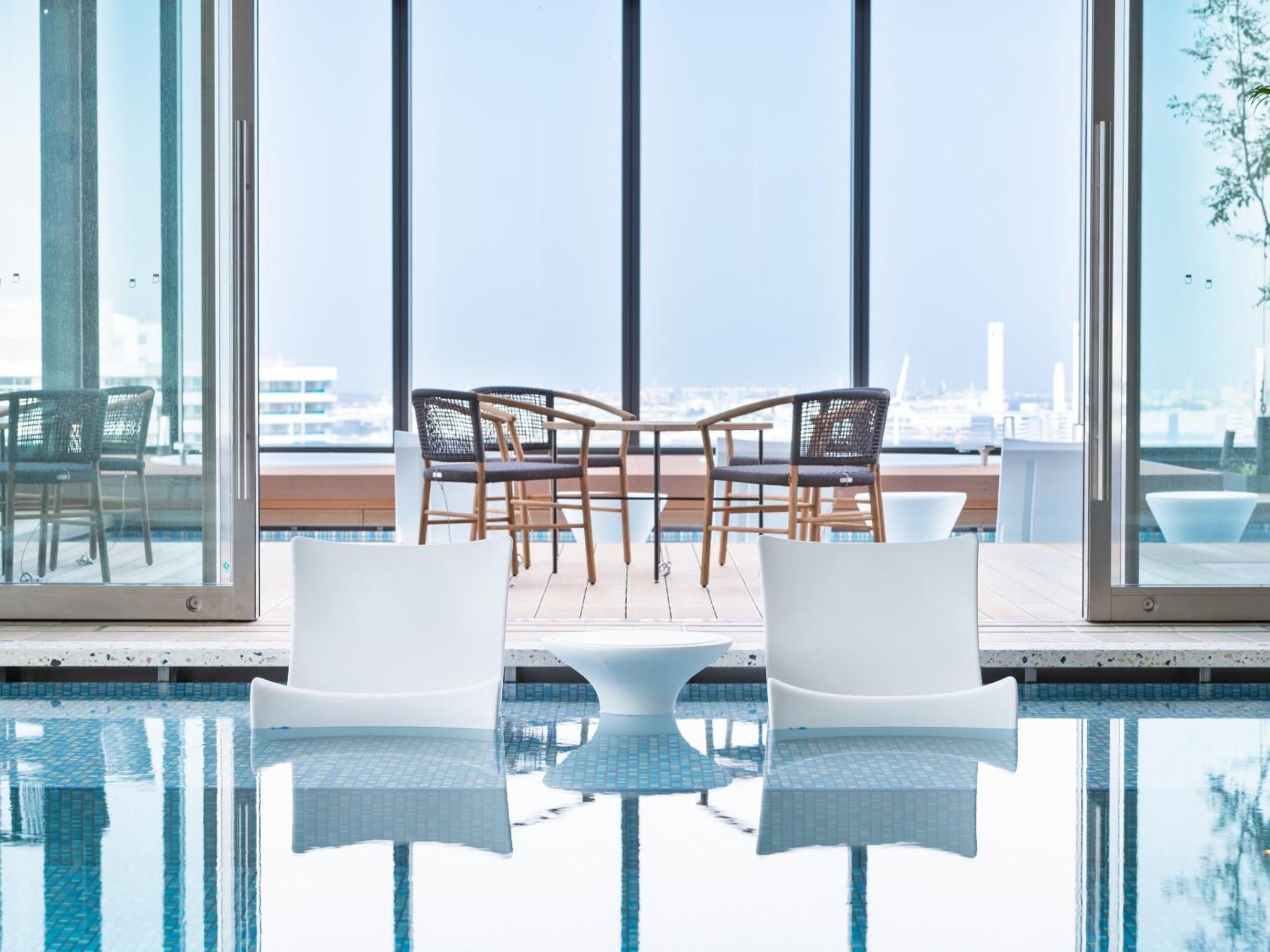 Mitsui Garden Hotel Yokohama Minatomirai Premier Dış mekan fotoğraf The Sky Pool